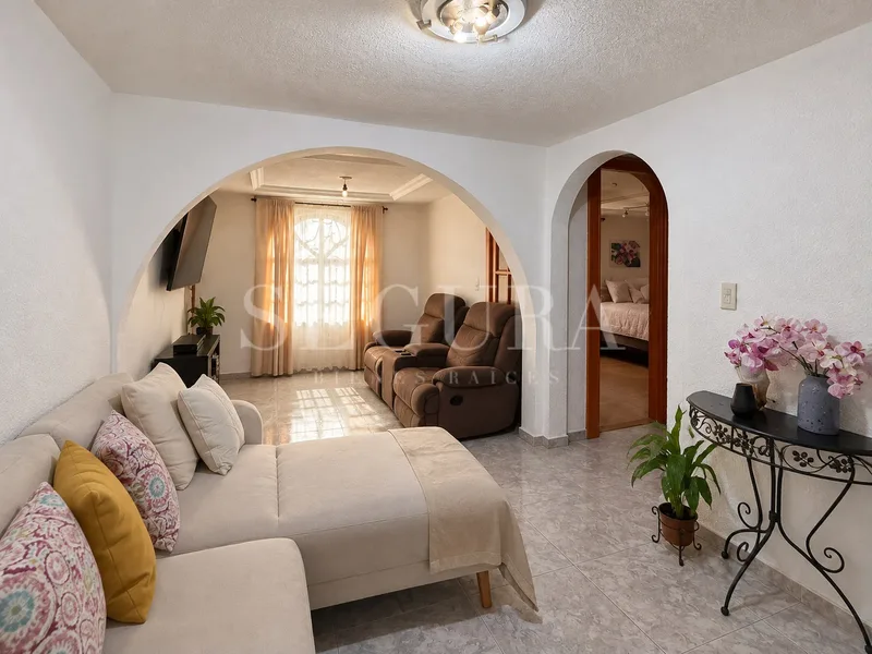 Departamento en Venta en Ctm Culhuacán VIII, Coyoacán | 72 m² en Planta Baja con Patio Privado