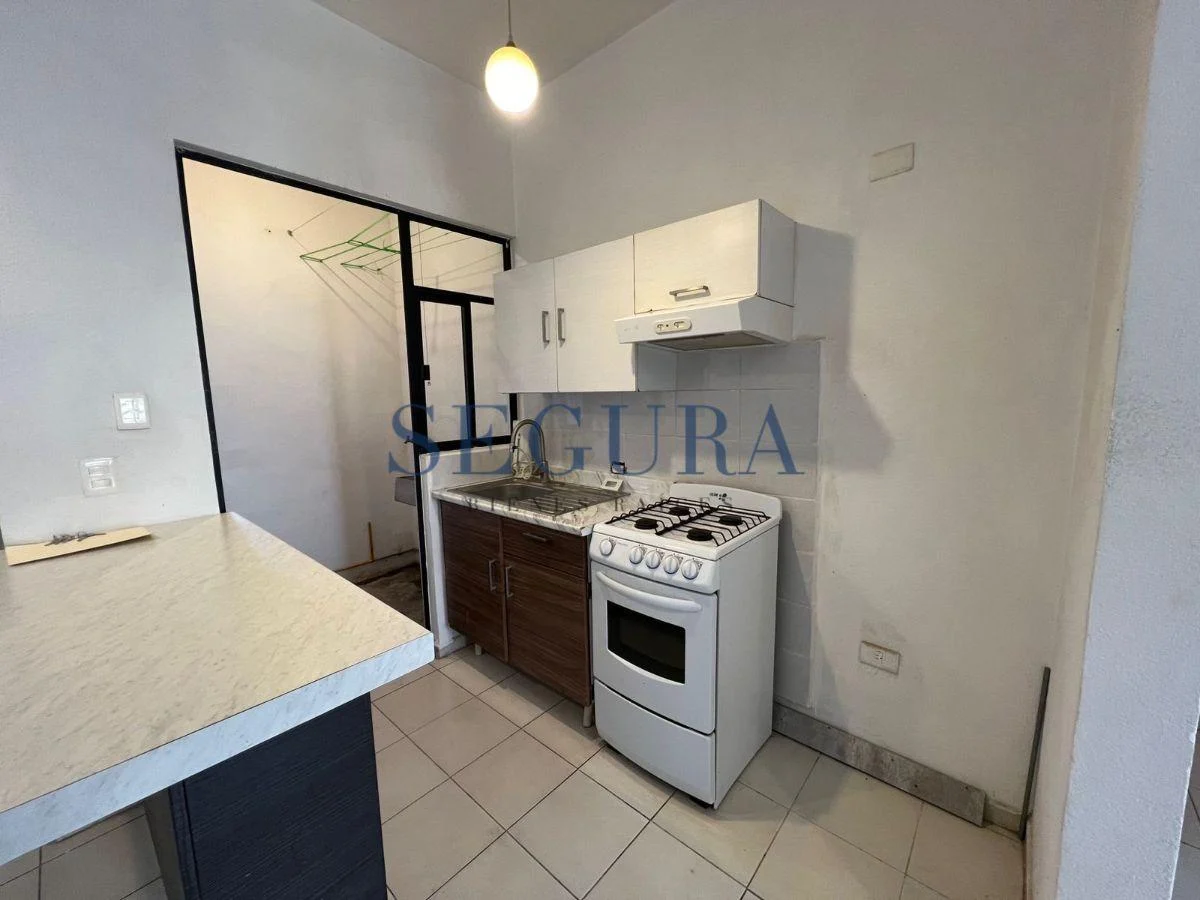 Departamento de lujo con balcón y vistas