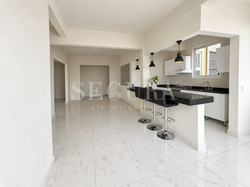 Departamento en Venta en Santa María La Ribera | 104 m², 2 Recámaras y Estudio, con Balcones
