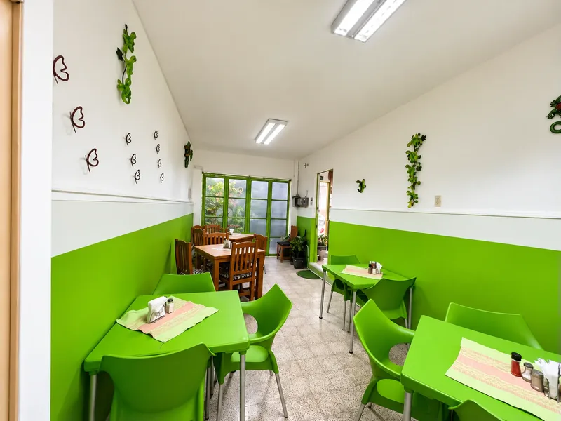 Casa con Uso Mixto en Portales Sur | Ideal para Habitar o Desarrollar Proyecto Comercial