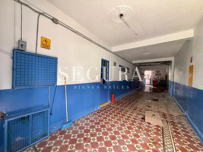 Edificio con Uso Habitacional y Comercial en Venta | Romero Rubio