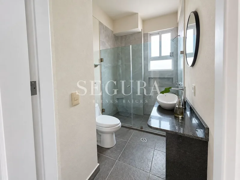 Departamento en Venta en Santa María La Ribera | 104 m², 2 Recámaras y Estudio, con Balcones